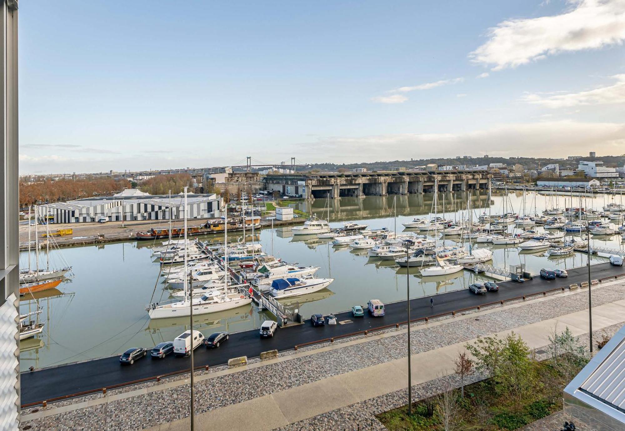 B&B Hotel Bordeaux Bassins A Flot エクステリア 写真